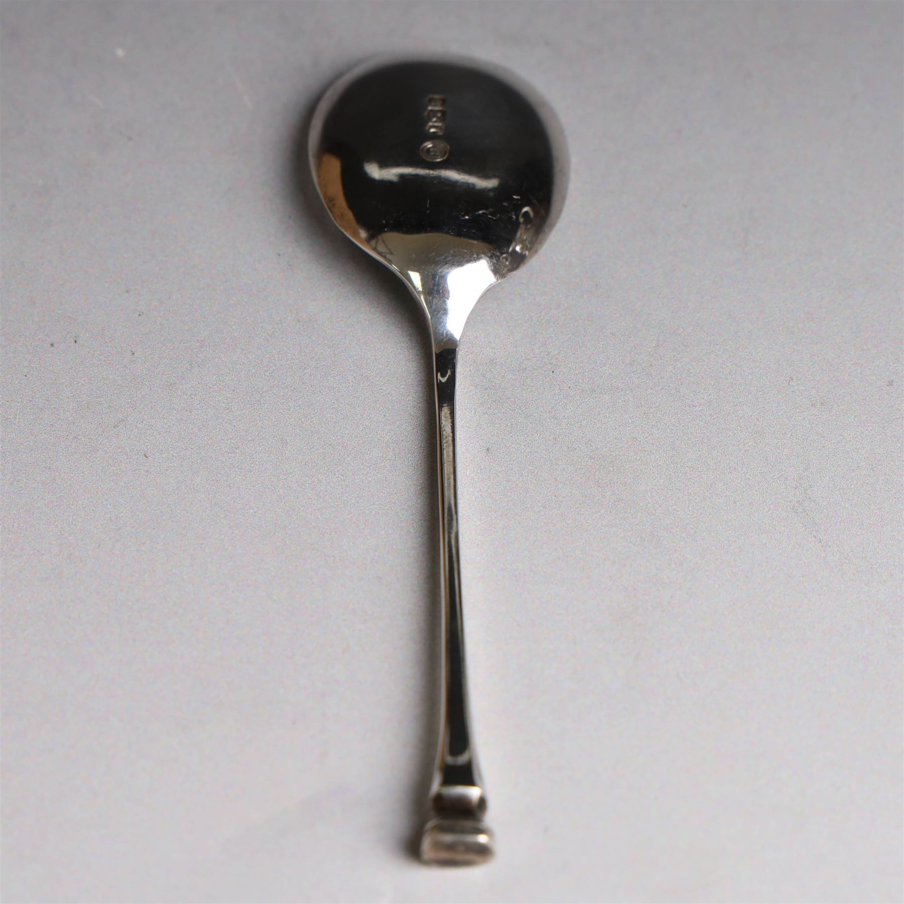 Two late 20th century silver christening mugs, each of plain form with no engraving, together with a small seal top spoon, all hallmarked 