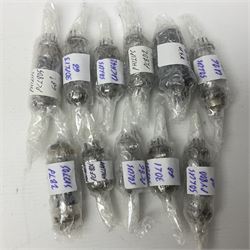 Collection of Philips, Rogers, Ken Rad and Solus, thermionic radio valves/vacuum tubes, including PZ30, PY800, U26, 30LI, approximately 30