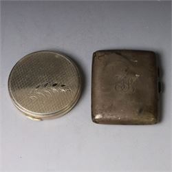 1960s silver compact mirror, of circular form with engine turned and engraved foliate deco...