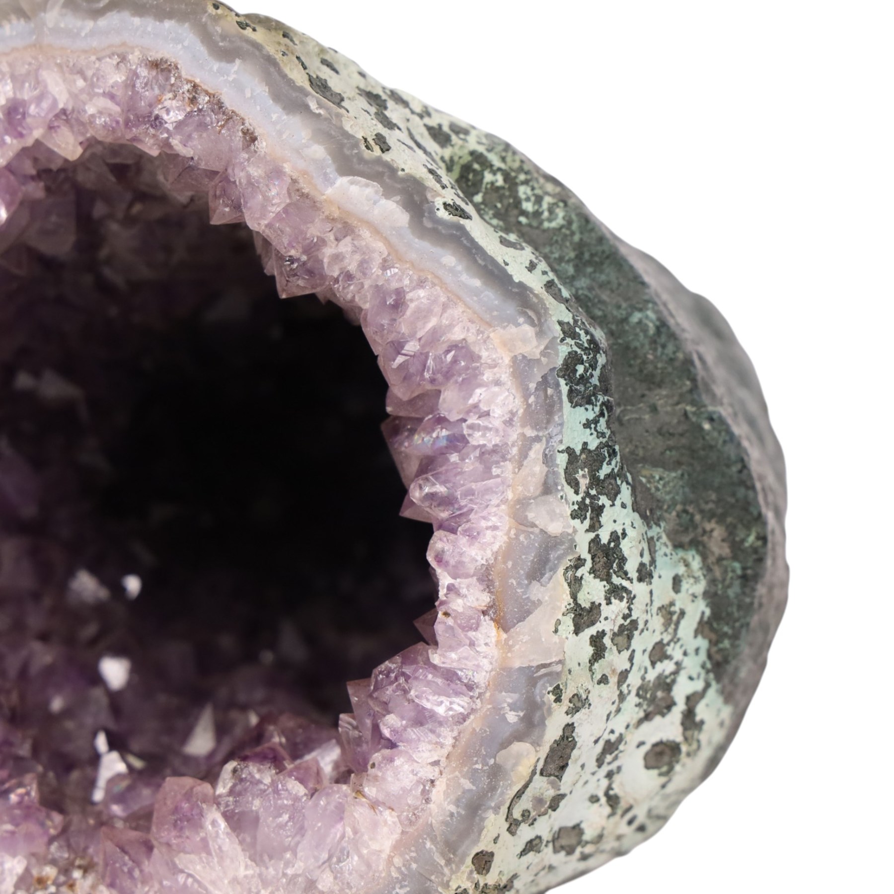 Amethyst crystal geode cluster, with well-defined crystals of various sizes, H17cm, L20cm