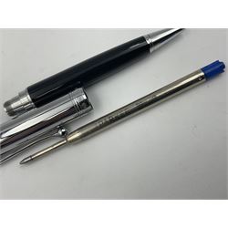 Acqua Di Parma for Aurora fountain pen, the black barrel with chrome mounts and cap, and white gold nib stamped 14K, together with a matching ballpoint pen, L13.5cm (2)