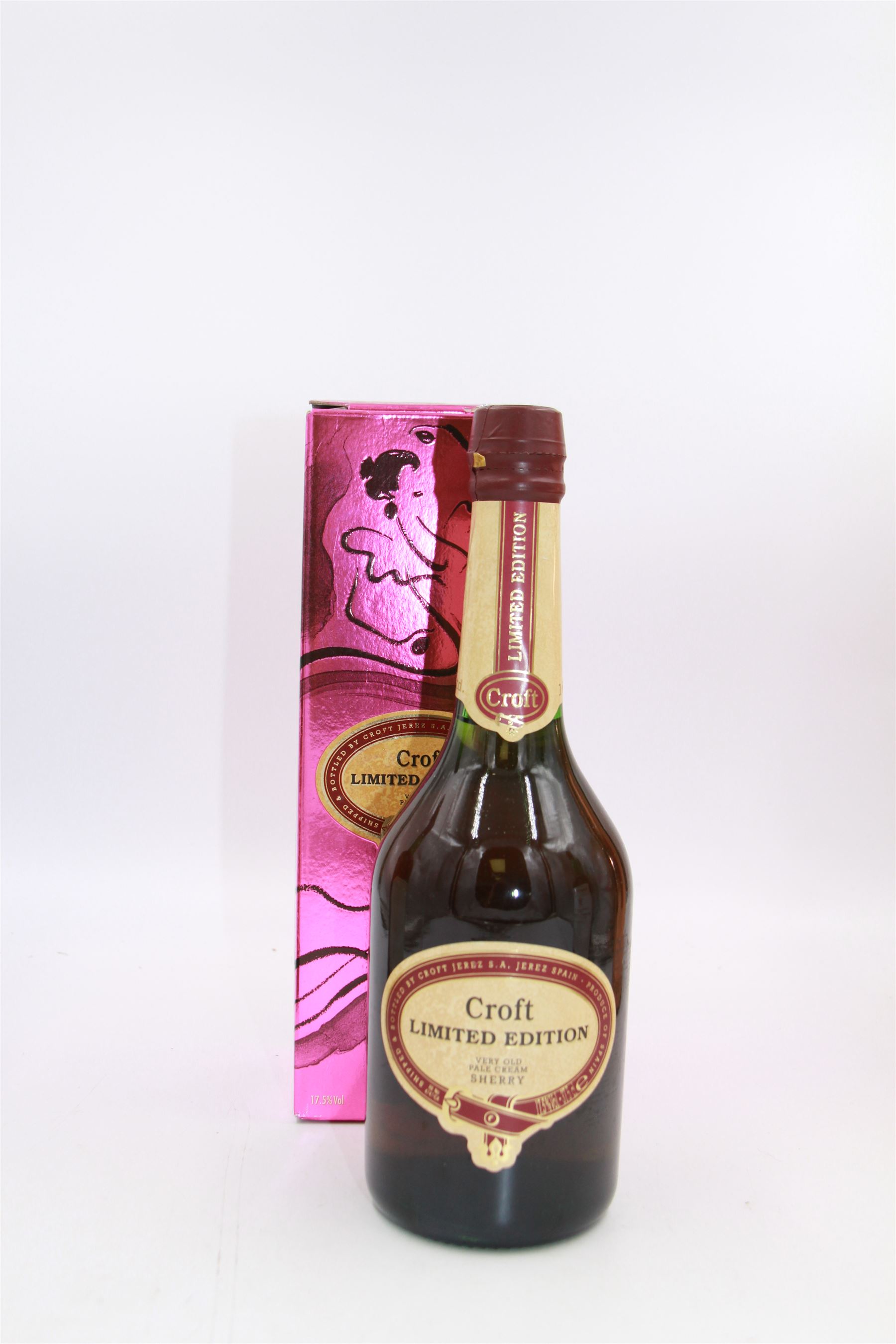 Mixed alcohol, comprising, three bottles of Harveys Bristol Cream Sherry, Harveys Bristol Milk Sherry, Croft very old pale cream sherry and Taylor's Trident port, various contents and proof  (6)