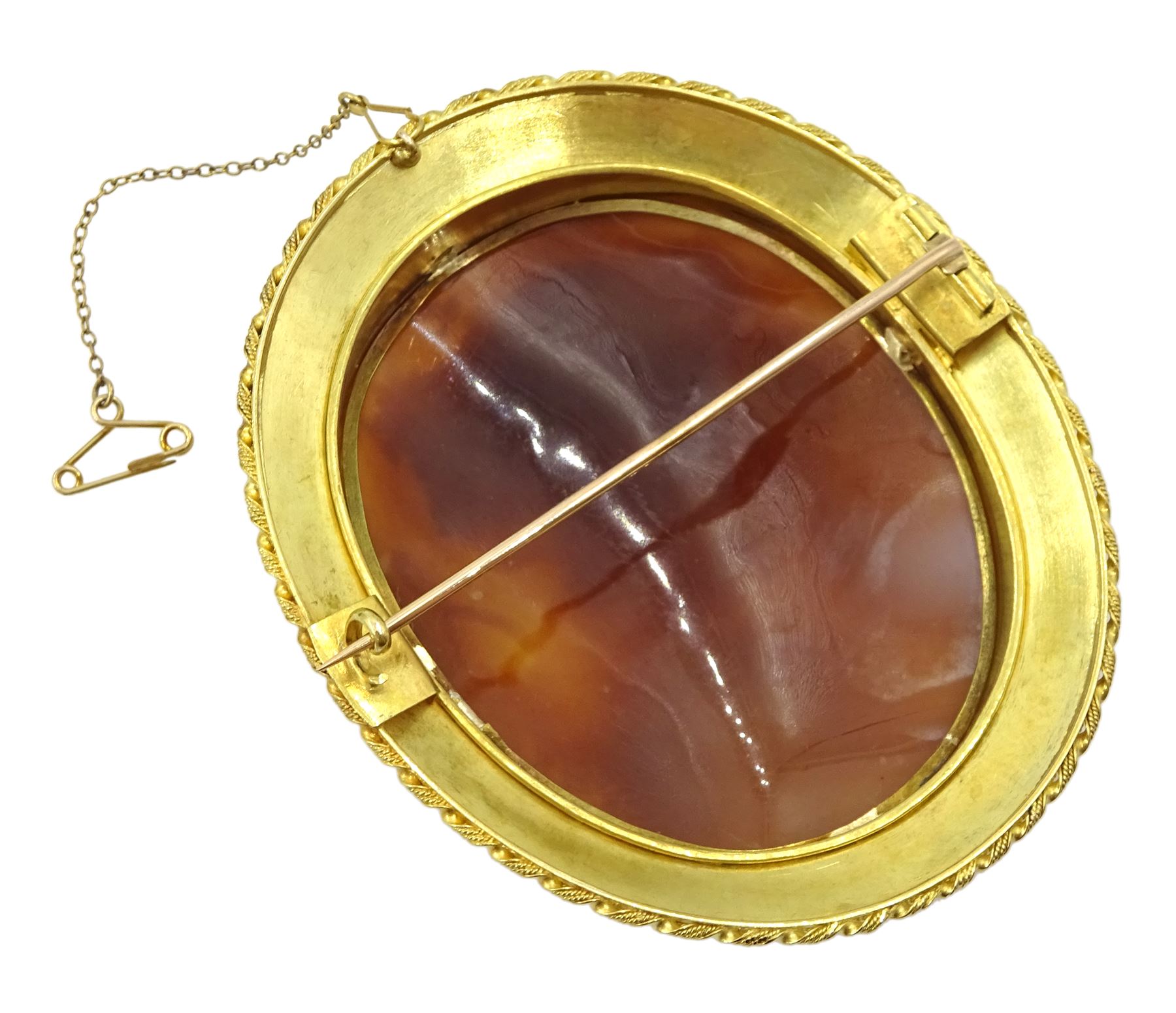Victorian fine cameo brooch depicting Cupid and Psyche, in 18ct gold Etruscan Revival gold wirework mount, the reverse indistinctly signed Lamary, in original fitted silk and velvet lined case