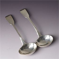 Pair of George IV silver fiddle pattern sauce ladles London 1825 Maker Charles Eley