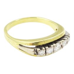 14ct gold five stone round brilliant cut diamond ring, stamped 585, total diamond weight approx 0.40 carat 