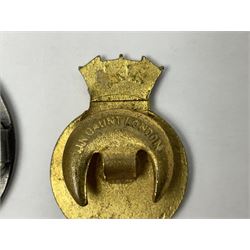 Services Rendered badge No.226003; WW1 'On War Service' badge dated 1915 No.86815; WW2 hallmarked silver ARP badge London 1939; Royal Naval Mine Watching Service badge; and pair of Royal Horse Artillery shoulder titles (6)
