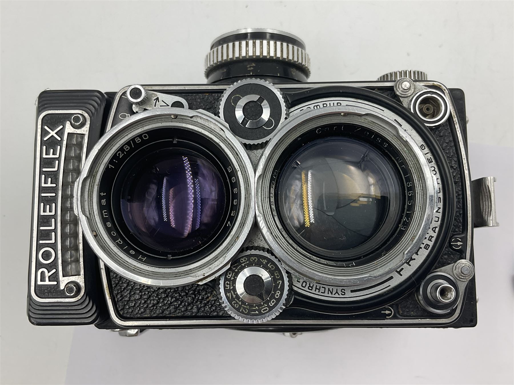 Rolleiflex Series E twin lens camera body, serial no. 1623867, with 'Planar 1.28 f-80mm' lens and 'Heidosmat 1:2.8/80' lens 