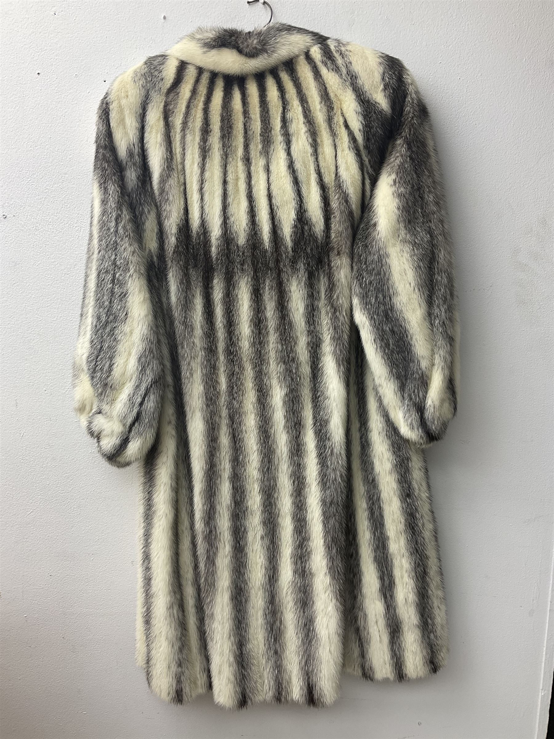 1980s Kohinoor mink 3/4 length coat, with embroidered floral lining, retailed by Ross Furriers Ltd, L112cm