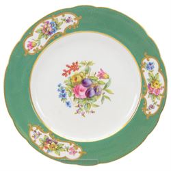 Collection Victorian and later cabinet plates, including Spode and Dresden examples 