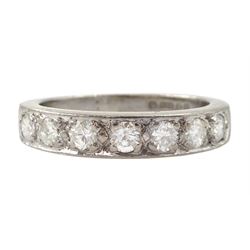 18ct white gold seven stone round brilliant cut diamond half eternity ring, London 1977, total diamond weight approx 0.50 carat