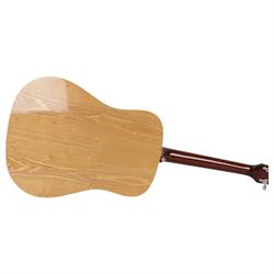 Washburn D11 acoustic guitar, serial no. 97040026, in soft case guitar L105cm
