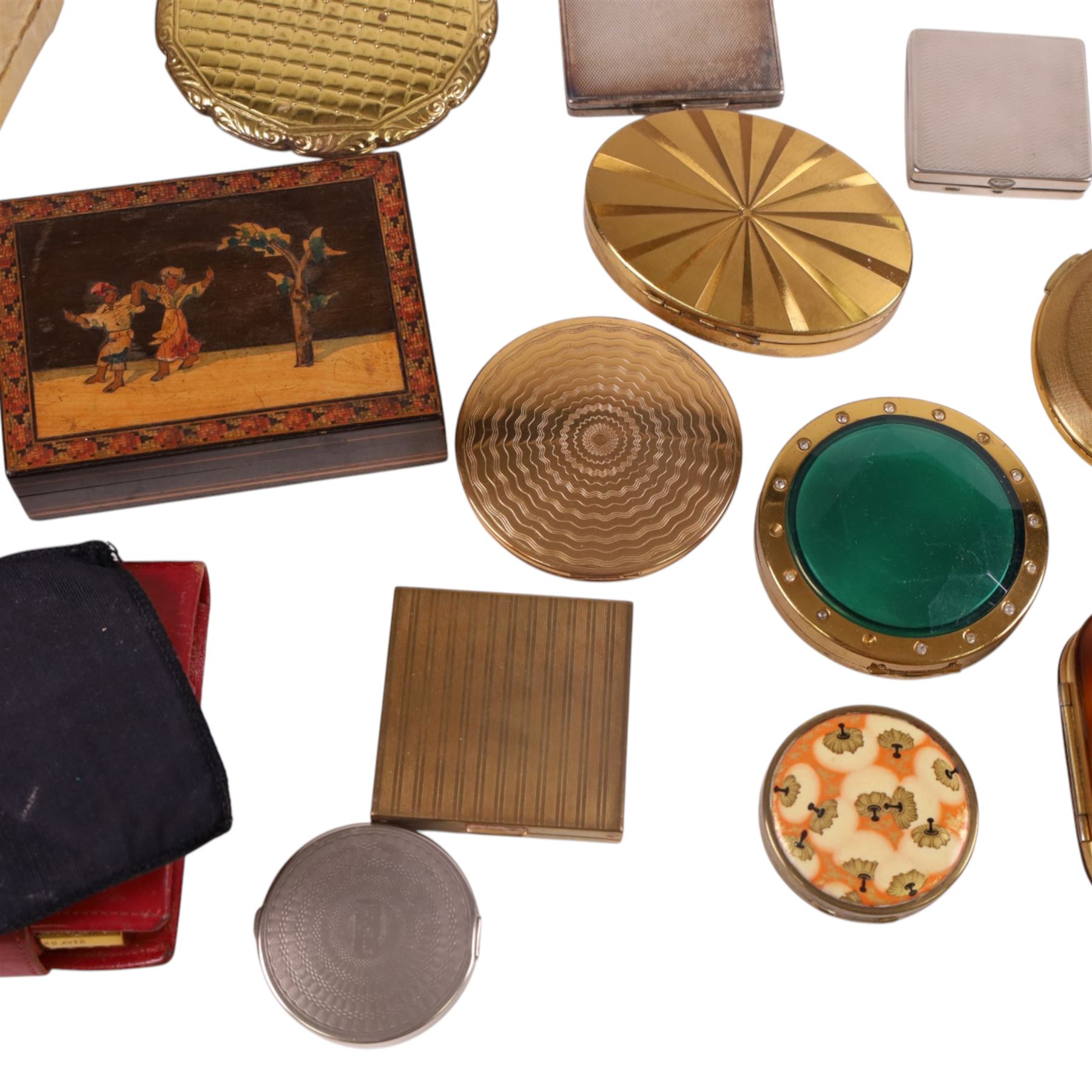 Collection of vintage compact mirrors, pill boxes and vanity cases, including Agme, Coty and Flamingo examples