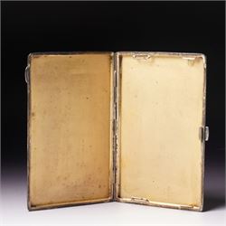 Engine turned silver cigarette case 13cm x 8cm Birmingham 1932 Maker John Rose