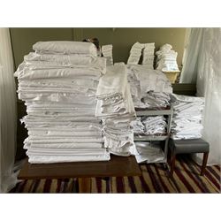 314 white linen King sheets, 138 single duvets covers and other, with three linen trolleys- LOT SUBJECT TO VAT ON THE HAMMER PRICE - To be collected by appointment from The Ambassador Hotel, 36-38 Esplanade, Scarborough YO11 2AY. ALL GOODS MUST BE REMOVED BY WEDNESDAY 15TH JUNE.