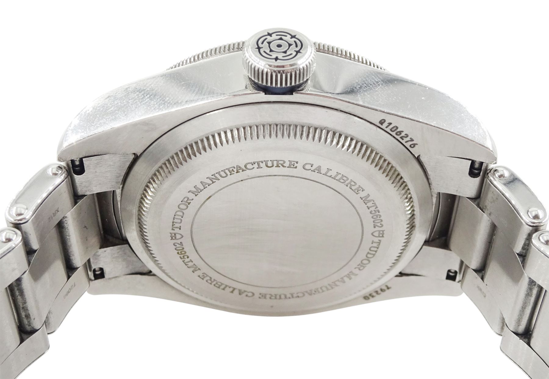 Tudor Black Bay Heritage gentleman's stainless steel automatic wristwatch, Ref. 79230N, serial No. Q106276, black dial with luminous dot and baton hour markers, on Tudor bracelet, with fold-over clasp, boxed with additional links and guarantee card dated 2019