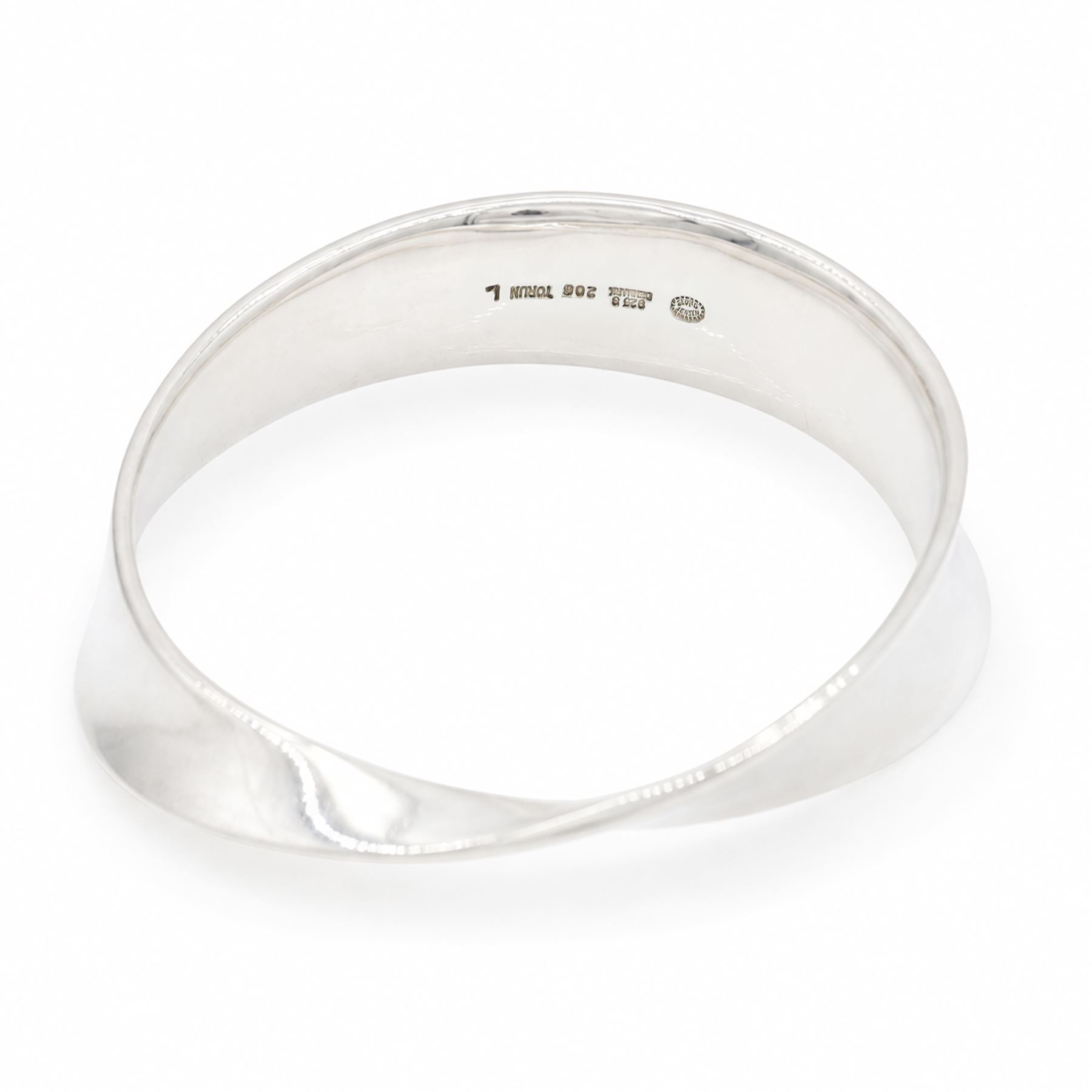 Georg Jensen silver Mobius bangle designed Vivianna Torun, No. 206
