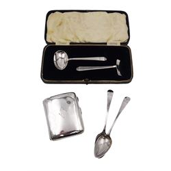 1920s silver cigarette case, of typical form, with engraved lozange to cover, hallmarked Charles Edwin Turner, Birmingham 1920, together with a pair of George III silver Old English pattern teaspoons, with engraved initials to terminal, hallmarked Peter, Ann & William Bateman, London 1803 and a cased spoon and pusher, hallmarked 