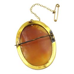 Gold cameo brooch of a classical ladies head, stampe 9ct