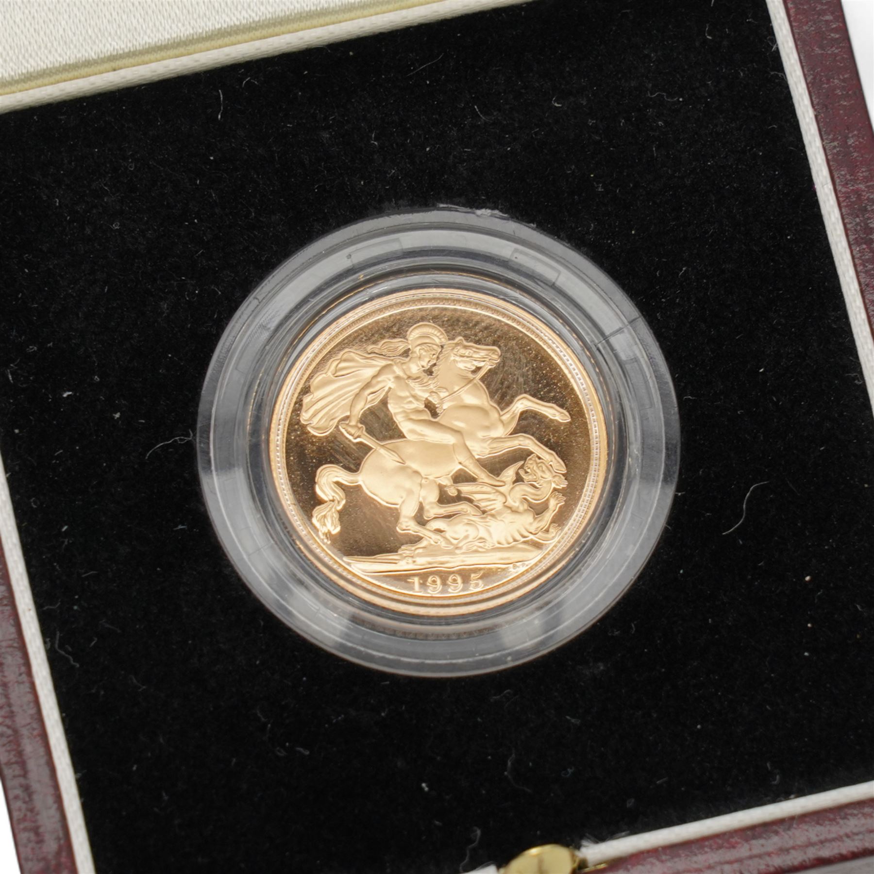 Queen Elizabeth II 1995 gold proof full sovereign coin, cased with certificate