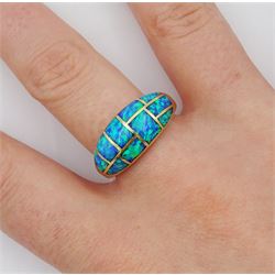 14ct gold synthetic opal dome ring, stamped