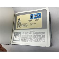 Great Britain and world stamps, including first day covers, Queen Elizabeth's Coronation and various others, examples from France, Germany, Ireland, Italy, Spain, Switzerland, Australia, New Zealand, etc, housed in various folders albums and loose
