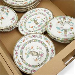 Royal Doulton dinner service decorated with Chinese vases and flowers approx 40 pieces