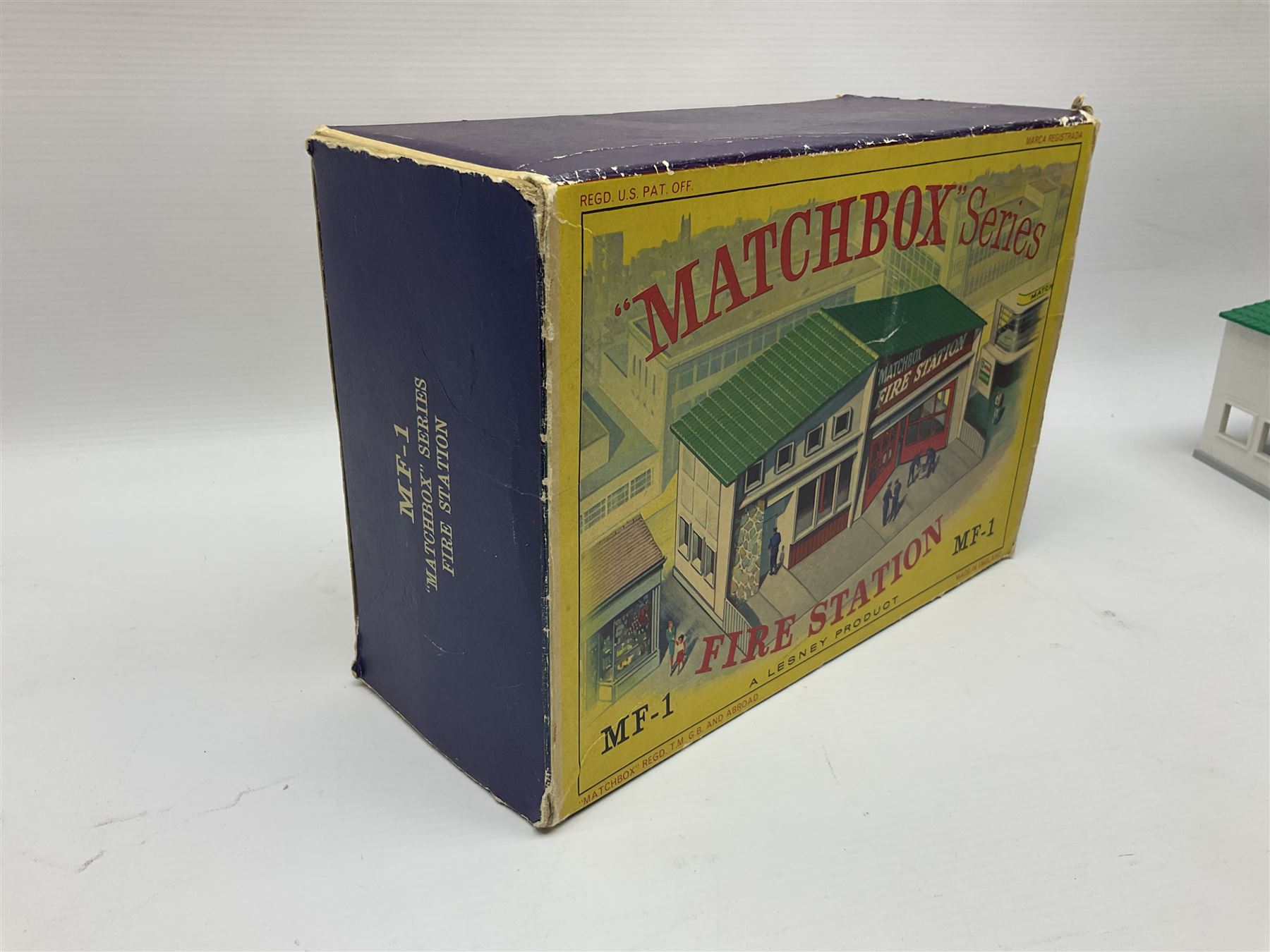 Matchbox - Series MF-1 Fire Station, in white with green roof, in original box 