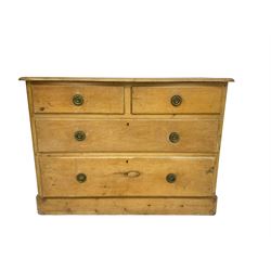 Pine chest, two short over two long drawers