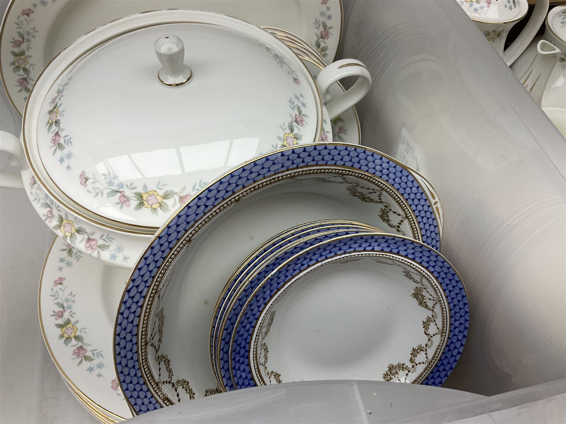 Mayfair tea and dinner wares decorated with floral design and gilding, to include lidded tureen, tea and coffee pots and cups, dinner plates etc, together wtih a quantity of Burslem Till & Sons Empire bowls etc