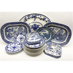 Collection of 19th century blue and white, to include two Long Bridge pattern platters, a pearlware plate decorated in Willow pattern variant, possibly Spode, quantity of Minton dinner wares, etc in one box