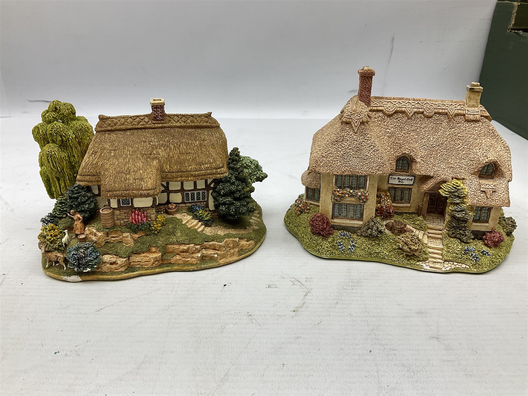 Twenty Lilliput Lane cottages to include 'Canterbury Bells', 'Royal Oak In'', 'Marigold Meadow', 'The Farriers' etc