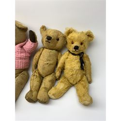 Five English teddy bears 1930s-50s including Chad Valley with swivel jointed head, glass type eyes and vertically stitched nose and mouth and jointed limbs with felt paw pads H14