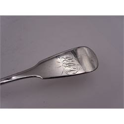 George III silver Fiddle pattern fish slice, engraved with floral pattern to blade and initials to terminal, hallmarked Thomas James, London 1814, L29.6cm