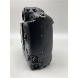 Canon EOS 1n Digital camera body, serial no. 260436, with 'Canon Zoom Lens EF 35-80mm 1:4-5.6 II Canon Inc. 52mm' lens, Kodak Professional DCS 520 digital module, and charger, serial no. K520C03165, together with Nikon F5 camera body with Kodak Professional DCS 760 digital module and charger, serial no. K760C03802