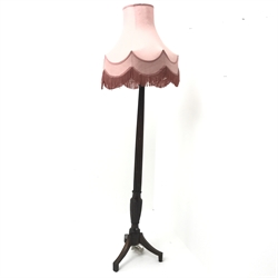  Early 20th century turned and fluted mahogany standard lamp with shade, H142cm  