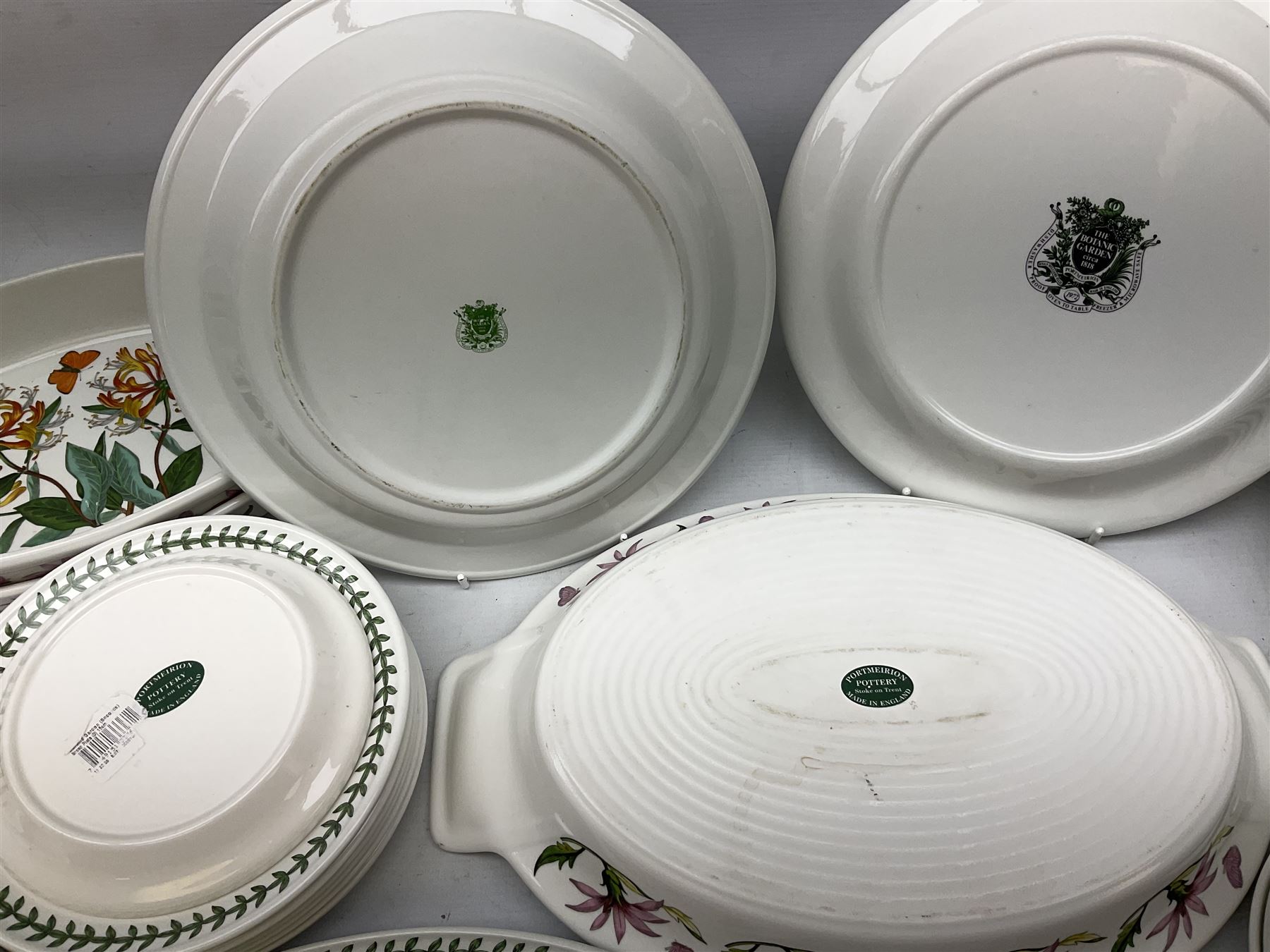 Portmeirion The Botanical Garden pattern tea and dinner wares, to