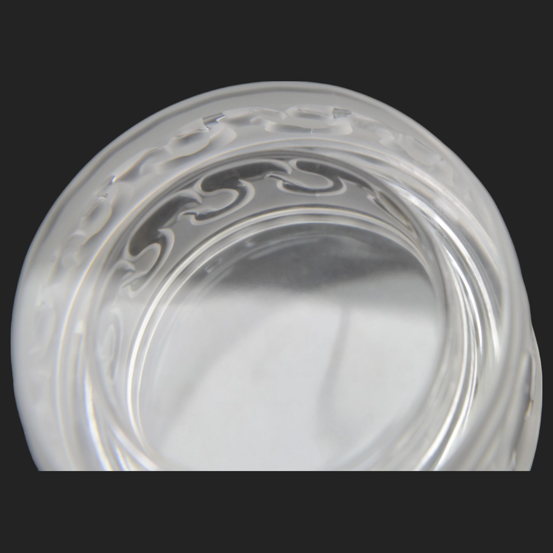 Lalique circular powder bowl and cover, decorated with swans, signed to base, D11cm 