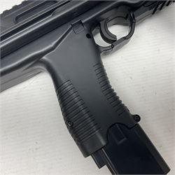 Gamo MP-9 .177 cal. semi-auto blowback pellet/BB CO2 gun, serial no.14J39179, L30cm; on original box with accessories and paperwork  NB: AGE RESTRICTIONS APPLY TO THE PURCHASE OF AIR WEAPONS.