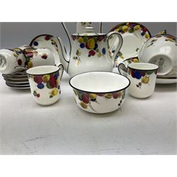 Royal Doulton tea and coffee wares, pattern number 1740, comprising coffee pot, teapot, open sucrier, six coffee cans and saucers, two teacups and saucers and a plate