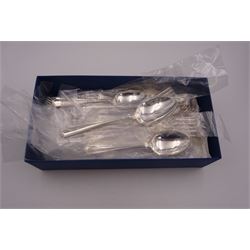 Modern silver Chester pattern flatware for six place settings, comprising table knives, table forks, dessert knives, dessert forks, dessert spoons, soup spoons, teaspoons and two serving spoons, hallmarked United Cutlers Ltd, Sheffield 1998
