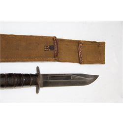 United States Marine Corps USMC KA-BAR Fighting Knife, blade marked CAMILLUS N.Y and USMC, with canvas scabbard, L30cm  