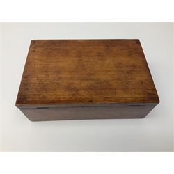 Late 19th century mahogany artists travel box, the hinged cover opening to reveal a compartmented interior containing a number of watercolour blocks and ceramic mixing dishes, the cover interior with paper label detailed 'Superior London Made Water Colors Warranted Soft & Brilliant', H6.5cm W19.5cm D13cm