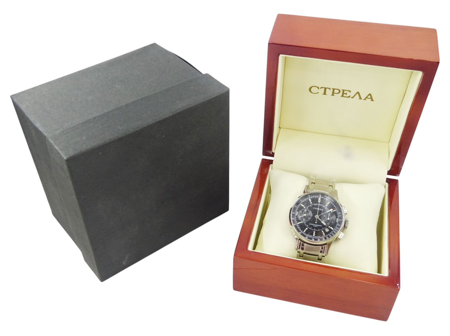 Strela Class 1 gentleman's stainless steel manual wind chronograph wristwatch, Cal. Poljot 3133, black dial with date aperture, on stainless steel steel bracelet, boxed