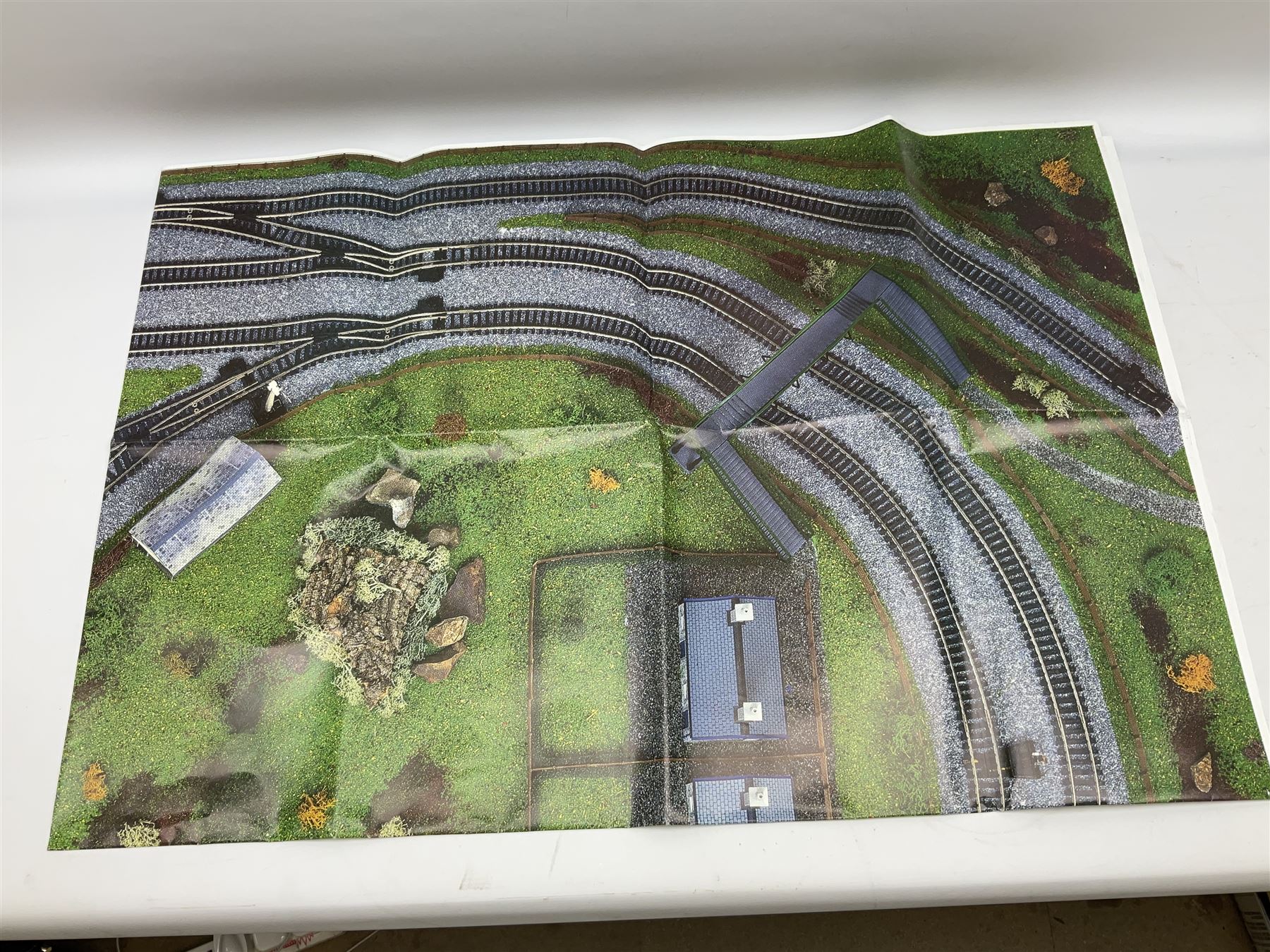 Hornby '00' gauge - Flying Scotsman boxed electric train set with No.4472 'Flying Scotsman' locomotive, three coaches and accessories