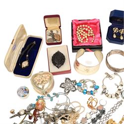 Silver jewellery, including bangle, ring and earrings, collection of costume jewellery and wristwatches