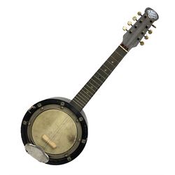 Early 20th century John Grey & Sons London eight-string banjo mandolin with 20cm (8