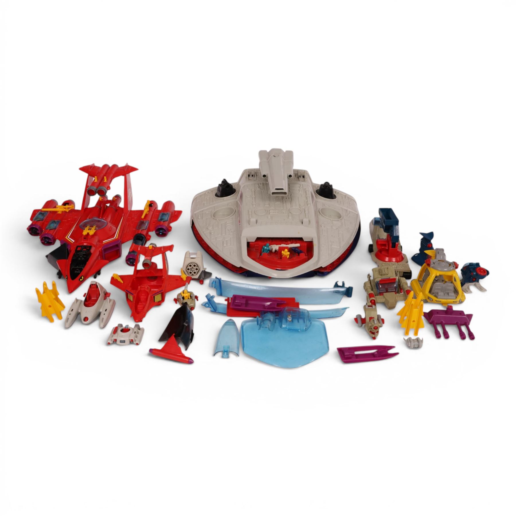 Bluebird Toys Manta Force Command Ship, Red Venom, figures and accessories