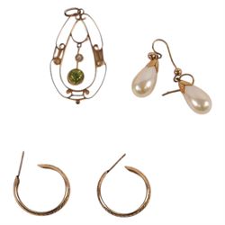 9ct gold jewellery, including pair of hoop earrings, faux pearl pendant earrings and an Edwardian stone set pendant, together with a pearl necklace with silver clasp