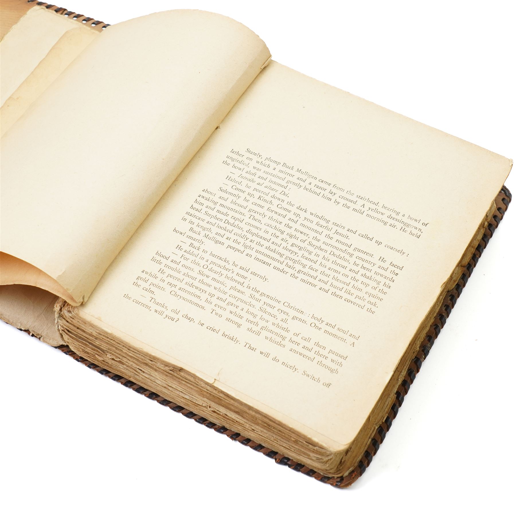 Joyce, James - 'Ulysses' fifth printing Shakespeare & Company, Paris, September 1924, bound in leather