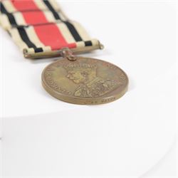 Collection of WWI medals, including, Victory medal and two War medals, all awarded to different persons, together with Special Constabulary medal with The great war 1914-18, Long Service 1929 and Long Service 1940 claps and one other medal